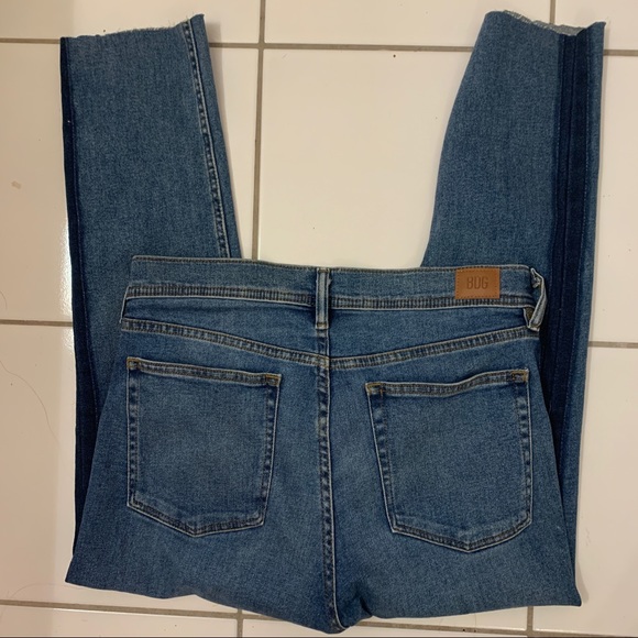 BDG Skinny Stretch Medium Wash Jeans - Picture 2 of 2
